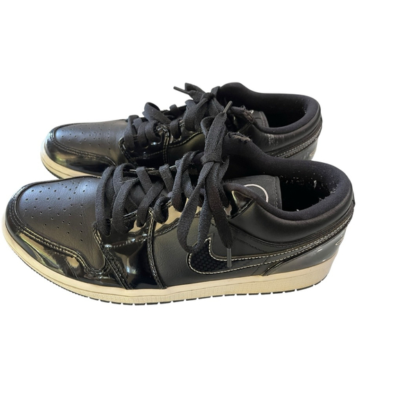 Air Jordan 1 Nike Size 9.5 Low All Star Black Carbon SB Retro DD1650-001 Shoe - Picture 2 of 4